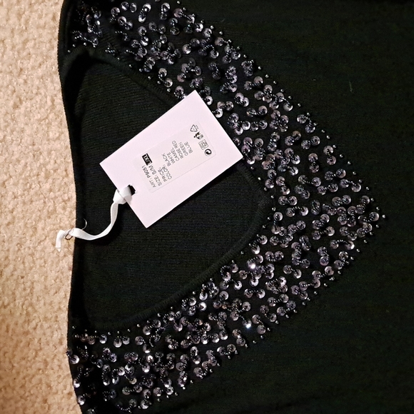 M&V embellished sweater size L/XL - Picture 2 of 3